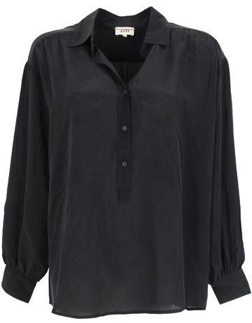 Diega Calbiza Noir
