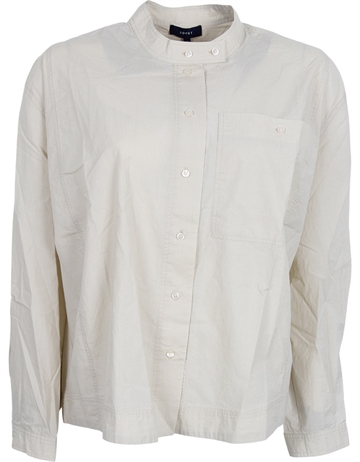 Soeur Chypre Majestic