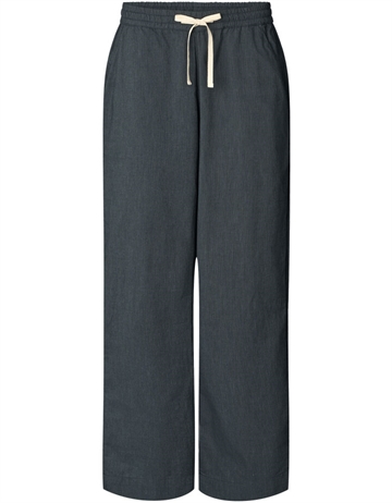 Studio Feder Dagmar Black Pinstripe